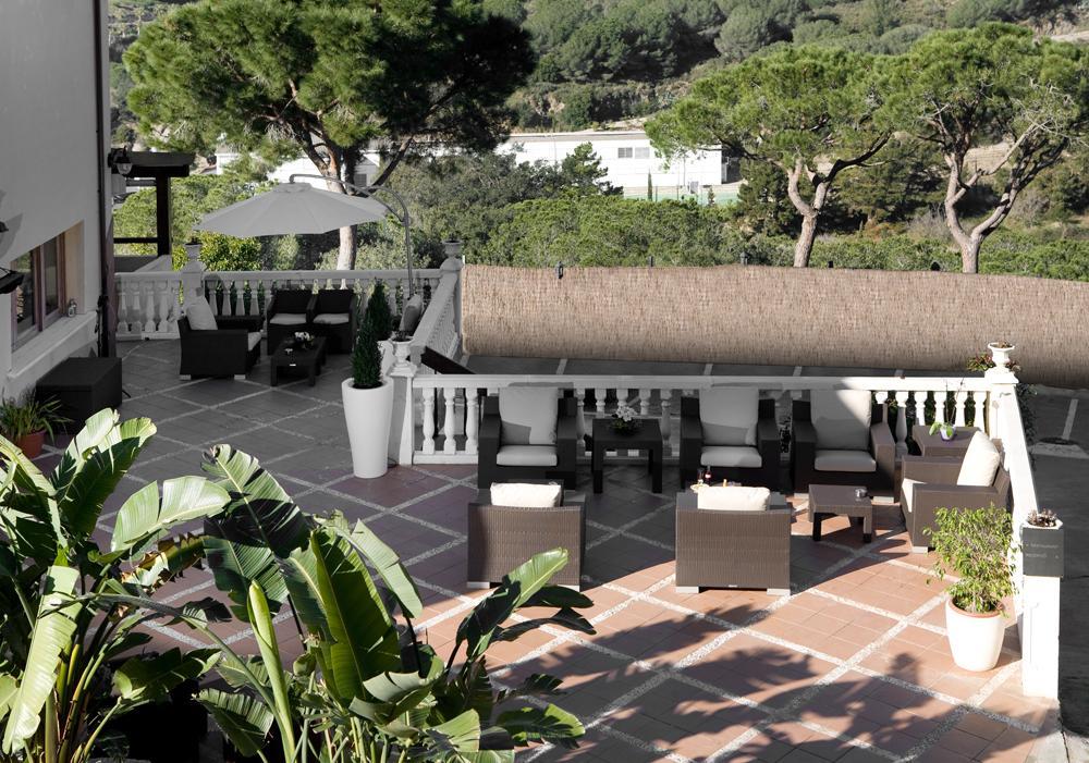Hotel Porta D'Alella Exterior photo